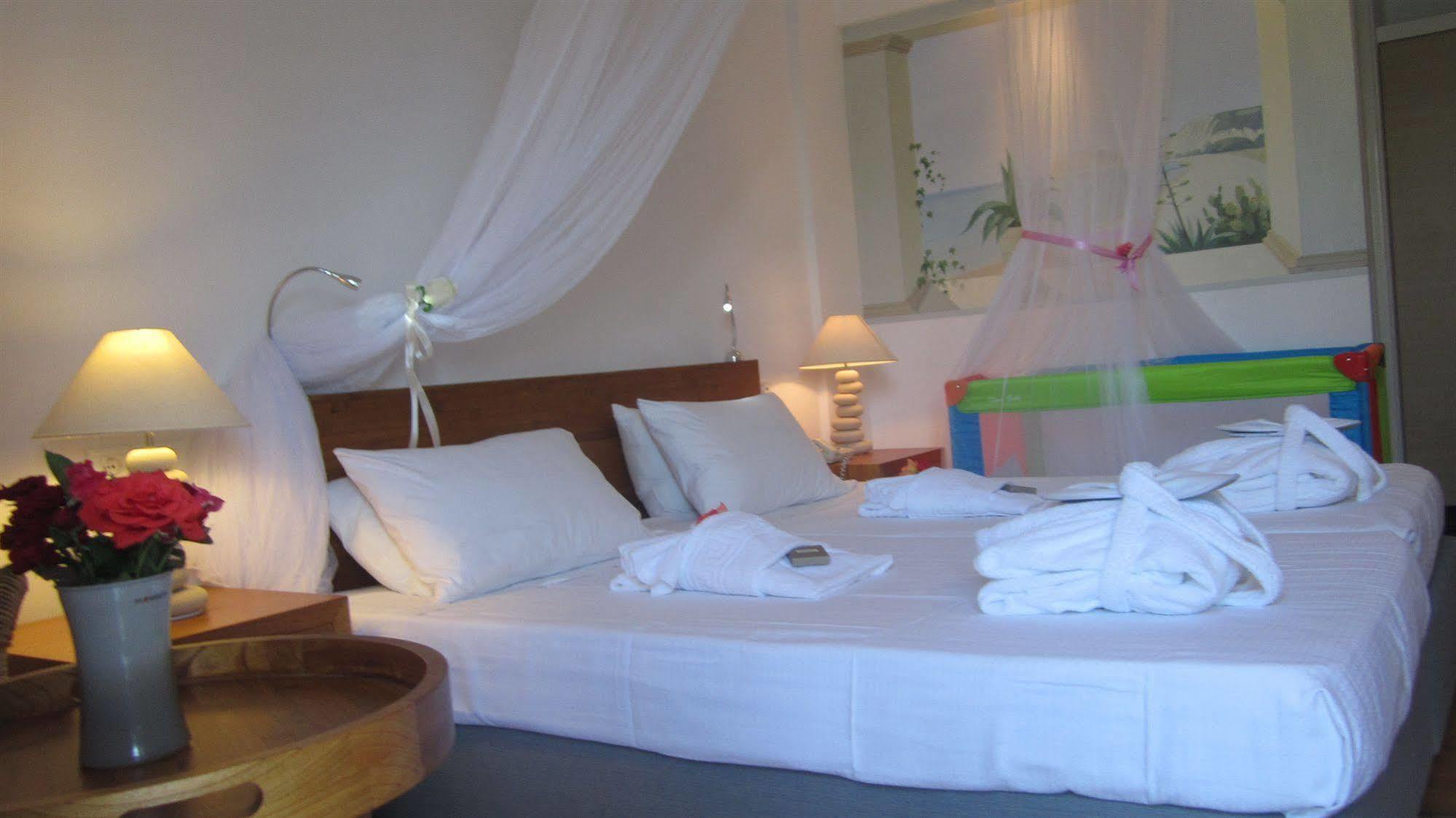 Ionian Princess Suites Hotel Acharavi  Exterior photo